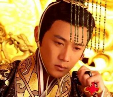  刘弗陵把皇位给刘病已的原因是什么？有什么考虑？
