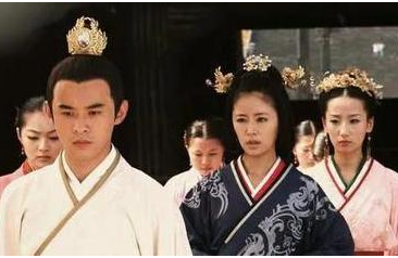 刘启为何能成为黄岛？在位多长时间？