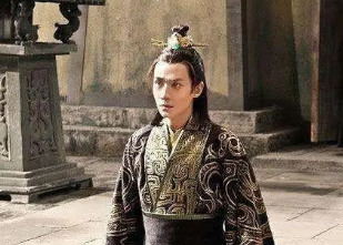 李斯为什么不扶持扶苏？原因是什么？