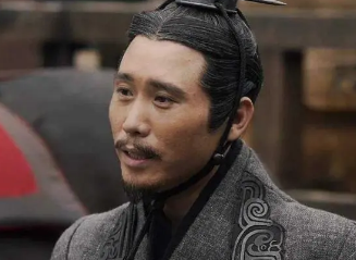 李斯是忠臣还是小人？如何评价李斯？