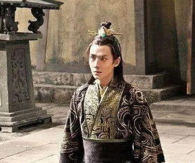 李斯为什么要害死扶苏？原因有哪些？