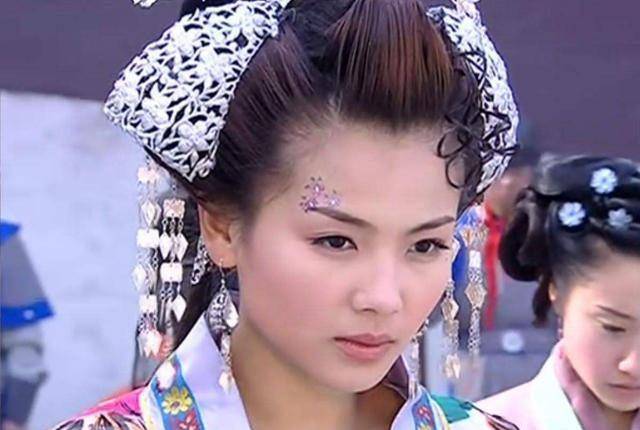 好色的赵光义，为何要射杀美丽的花蕊夫人？