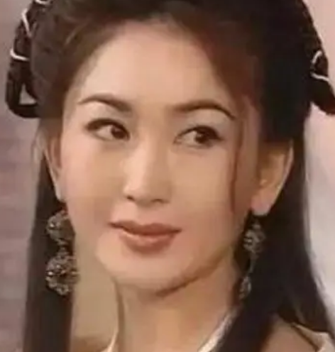 苏妲己和妲己有什么区别？两者是不是同一个人物？