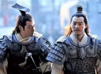 孙策和孙坚是什么关系？他们的关系好吗？