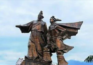 秦国李冰父子修建了什么？他们做出了哪些贡献？