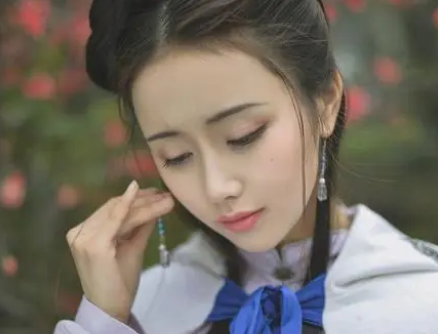 李香君和侯方域故事是什么？分别是什么样的？