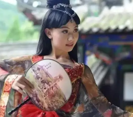 徐妃半面妆典故是什么？形象是什么样的？