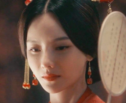 曹丕最爱的人是谁？是甄宓还是郭皇后？