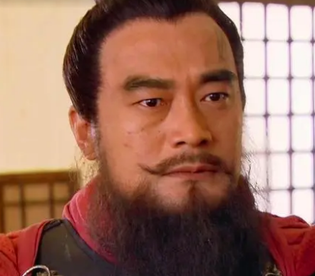 鲁智深为什么疏远林冲？疏远的原因是什么？