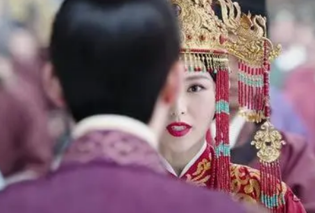 大辽萧太后真实历史是什么样的？萧太后是谁的妻子？