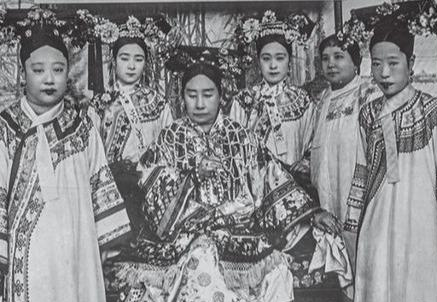 光绪和慈禧：除了母子关系，还藏着哪些不为人知的关联？