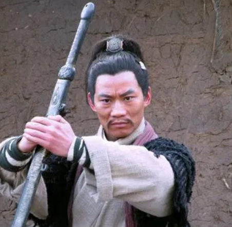 凌振是个什么样的人？出身又是什么样的？