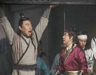 雄阔海是如何生擒杨林的？当时发生了什么？