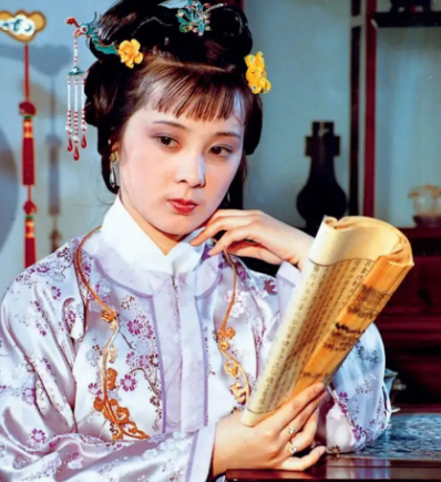 贾惜春的身世和命运是什么样的?最后结局是什么？