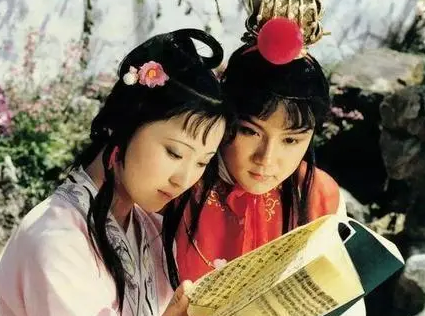 袭人最后嫁的是谁？小说中是什么样的？