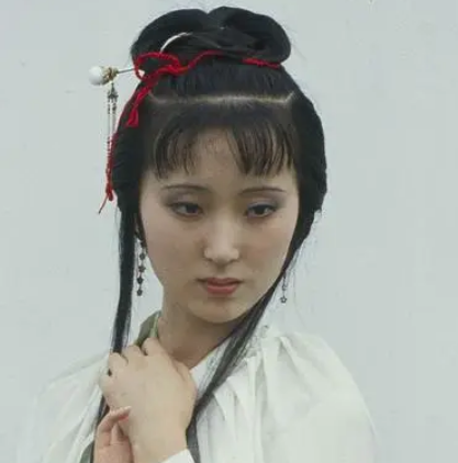 林黛玉是个什么样的人？有什么形象？