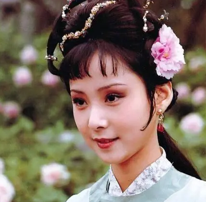 晴雯的性格特点是什么？晴雯是个什么样的人？