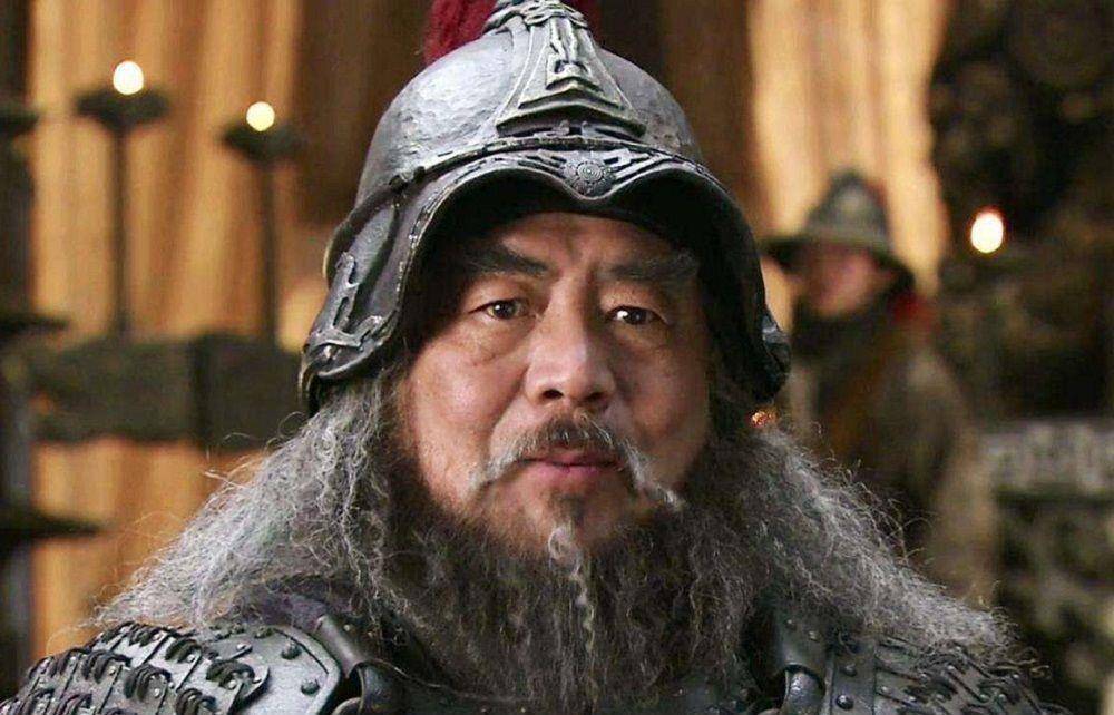 董卓如果不膨胀，有可能成为大汉功臣吗？