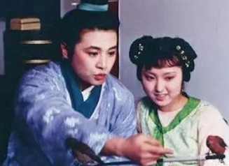 贾芹和贾珍的关系怎么样？他们之间有什么联系吗？