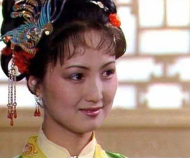 红楼梦丫鬟平儿是谁？有着什么样的形象？