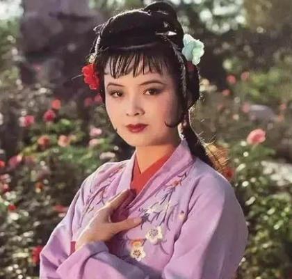 尤三姐是谁的女儿？家庭背景是什么样的？