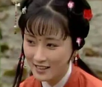  甄士隐是什么人？他知道香菱是自己的女儿吗？