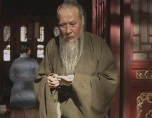贾代儒和贾代善是什么关系？他们有哪些事迹？