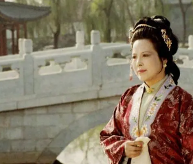 红楼梦邢夫人是个怎样的人？邢夫人的性格特点是怎样的？