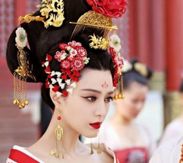  萧淑妃为什么说自己要变成猫？原因是什么？