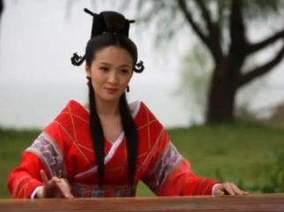 班婕妤留下了哪些作品？表达了怎样的情感？