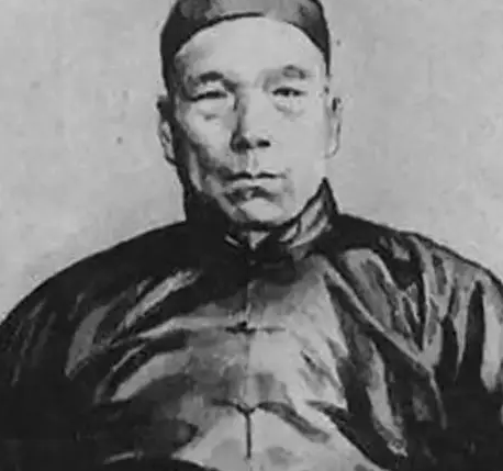 武术家董海川早年经历是什么样的？晚年生活如何？