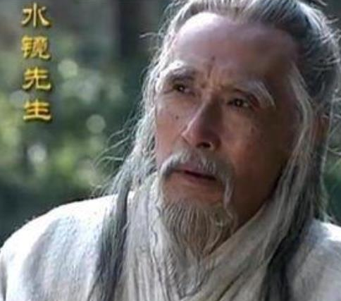 诸葛亮水镜先生的故事，诸葛亮表现如何？
