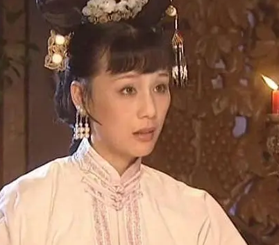 康熙荣妃的结局是什么？最后死在哪里？