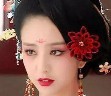  梁女莹是谁？他和汉恒帝谁大？