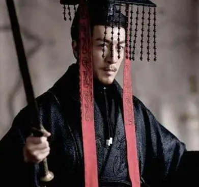 秦始皇是什么身份？算半个赵国人吗？