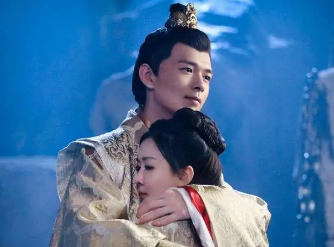 元愉娶杨奥妃的时候多大了？当时的情况是怎样的？