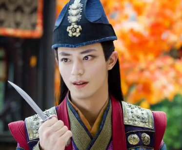 杨莲亭对东方不败是真心的吗？杨莲亭喜欢东方不败吗？