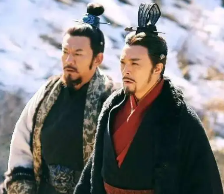 李期和秦始皇是在一个时代吗？两人什么关系？