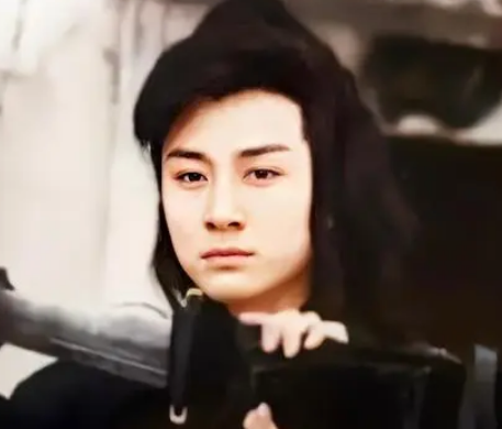 /mingxing/a454570.html