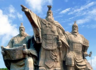 楚庄王是春秋时期第几个霸主？楚庄王是如何称霸的？