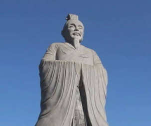 蔡邕是什么人？他有哪些作为？