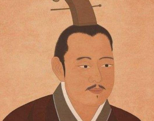冯唐的家庭背景是怎样的？冯唐是什么身份？