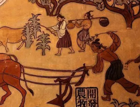  少典与黄帝是什么关系？是黄帝的父亲吗？