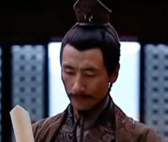 杜周是杜甫的什么人？他们是什么关系？