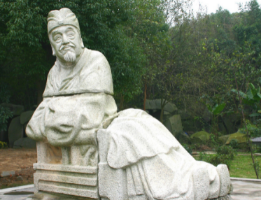 东汉杜诗担任过哪些职位？他的表现如何？