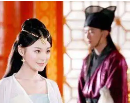  尔朱荣有几个女儿？大女儿是谁?