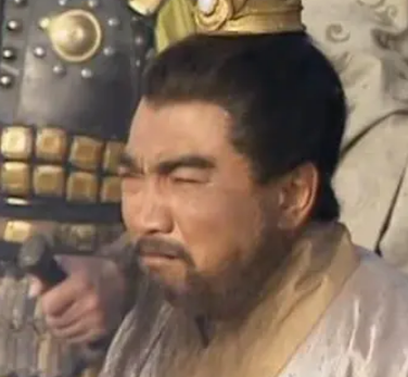  陈登不跟刘备的原因是什么？有什么考虑？