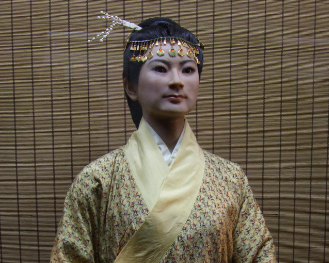 利苍有几位夫人？她们是谁？