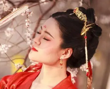  李约是什么人物？是什么朝代的？