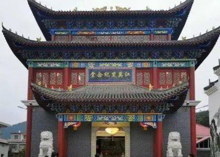 马文升一共有几个儿子？马锈是什么地位？